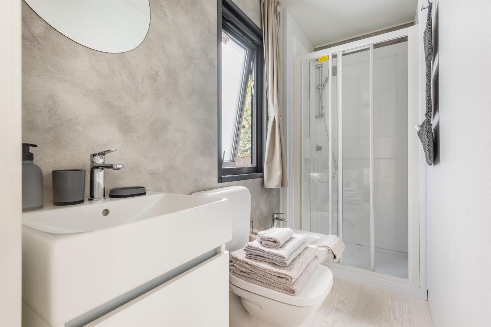 Al Lago Camping & Rooms Riva del Garda Exterior foto